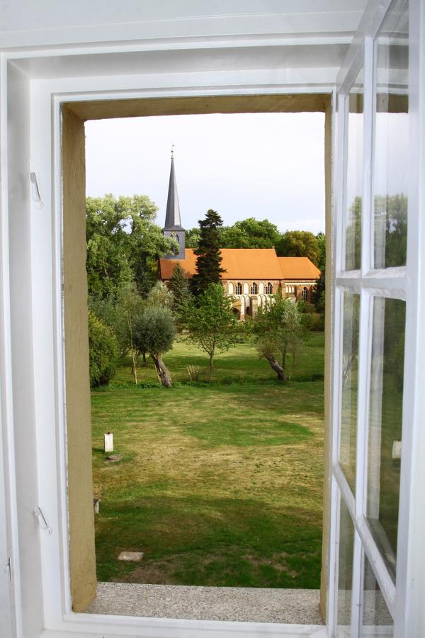 Klosterhotel Marienfliess Stepenitz Exterior photo
